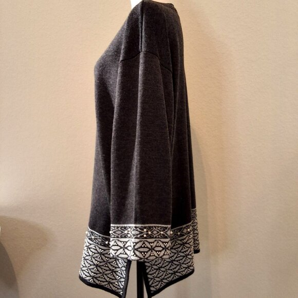 Theomiles Gray Wool Blend Tunic Sweater With Pearl Beaded Accents Keyhole Button - Picture 3 of 7